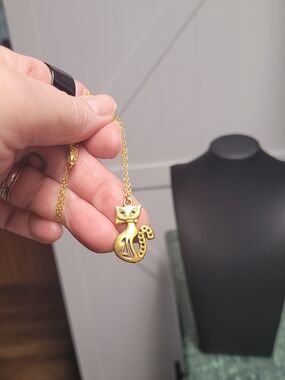 Hand Crafted Gold Cat Charm Necklace - Shiny Gold Finish